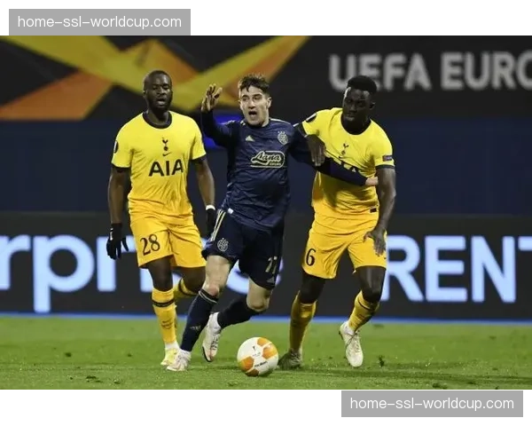 “历史数据：托特纳姆热刺是本赛季最后15分钟通过定位球得分最多的球队”